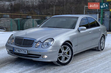 Седан Mercedes-Benz E-Class 2003 в Турке