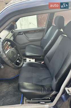 Седан Mercedes-Benz E-Class 1996 в 