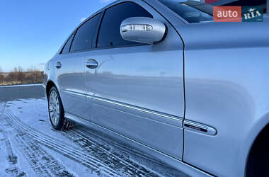 Седан Mercedes-Benz E-Class 2004 в Рівному