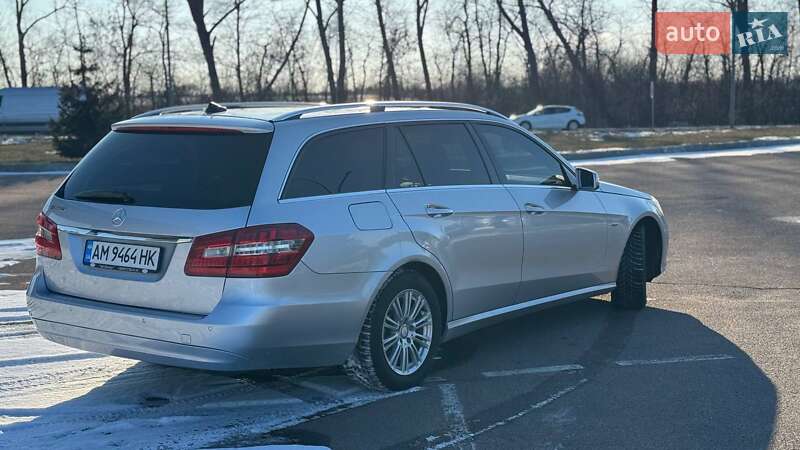 Универсал Mercedes-Benz E-Class 2012 в Житомире
