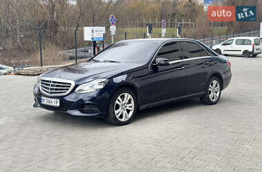 Седан Mercedes-Benz E-Class 2014 в Ровно