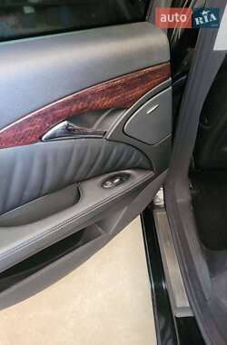 Седан Mercedes-Benz E-Class 2003 в 