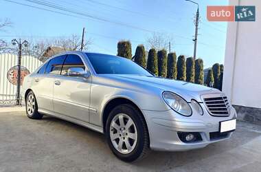 Седан Mercedes-Benz E-Class 2007 в Чернівцях