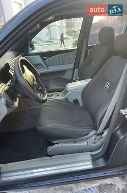 Седан Mercedes-Benz E-Class 1996 в 