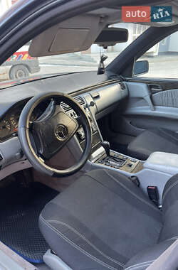 Седан Mercedes-Benz E-Class 1996 в 