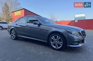 Седан Mercedes-Benz E-Class 2015 в Владимире