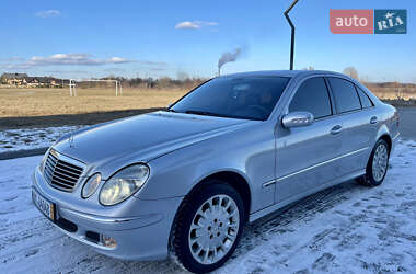 Седан Mercedes-Benz E-Class 2004 в Рівному