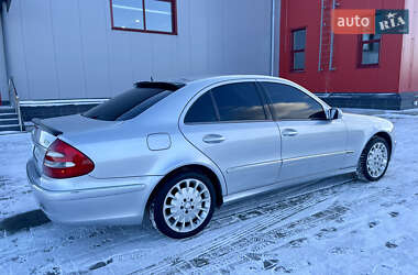 Седан Mercedes-Benz E-Class 2004 в Рівному