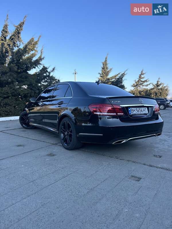 Седан Mercedes-Benz E-Class 2013 в Измаиле