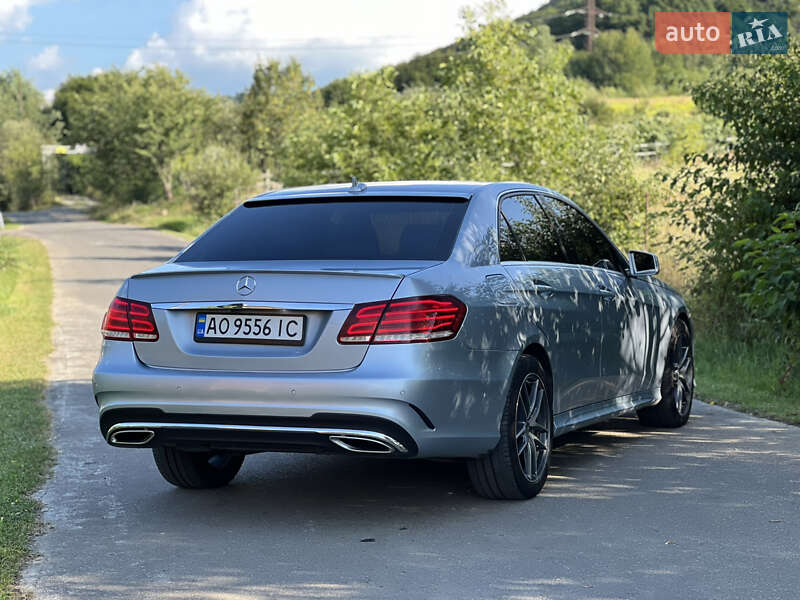 Седан Mercedes-Benz E-Class 2015 в Сваляве