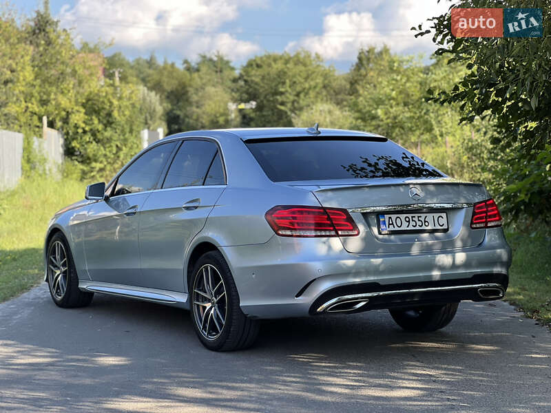 Седан Mercedes-Benz E-Class 2015 в Сваляве