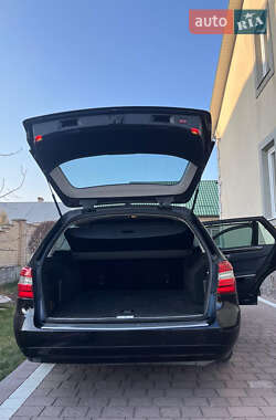 Универсал Mercedes-Benz E-Class 2012 в 