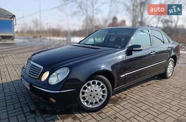 Седан Mercedes-Benz E-Class 2005 в Дніпрі