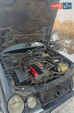 Седан Mercedes-Benz E-Class 1996 в Прилуках
