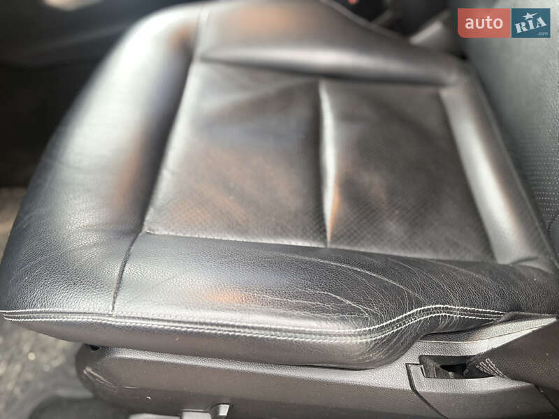 Седан Mercedes-Benz E-Class 2014 в Киеве