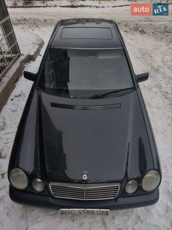 Седан Mercedes-Benz E-Class 1997 в Самборе