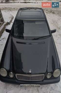Седан Mercedes-Benz E-Class 1997 в 