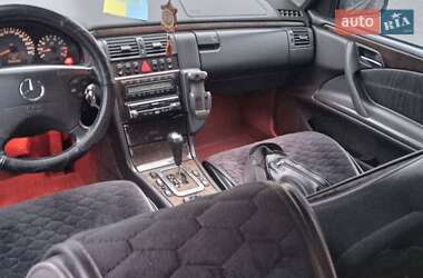 Седан Mercedes-Benz E-Class 2000 в 