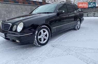 Універсал Mercedes-Benz E-Class 2002 в Острозі