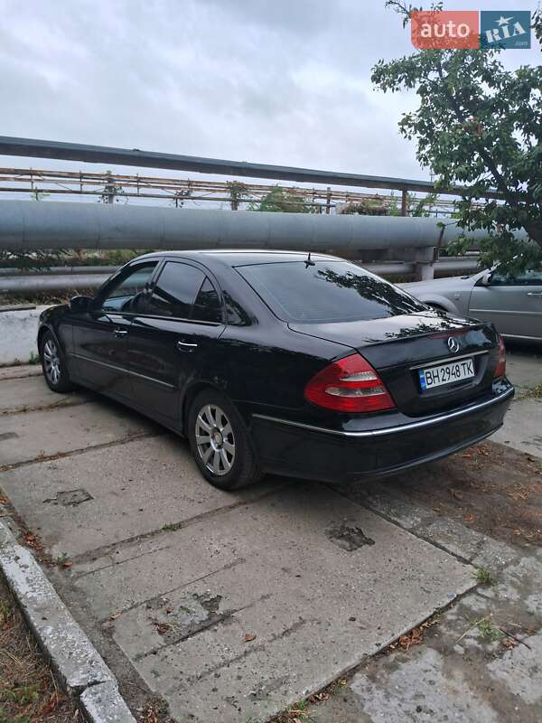 Седан Mercedes-Benz E-Class 2005 в Одесі
