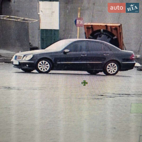 Седан Mercedes-Benz E-Class 2005 в Одесі