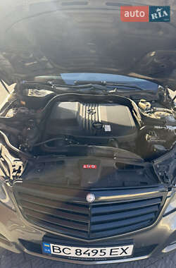 Седан Mercedes-Benz E-Class 2012 в 