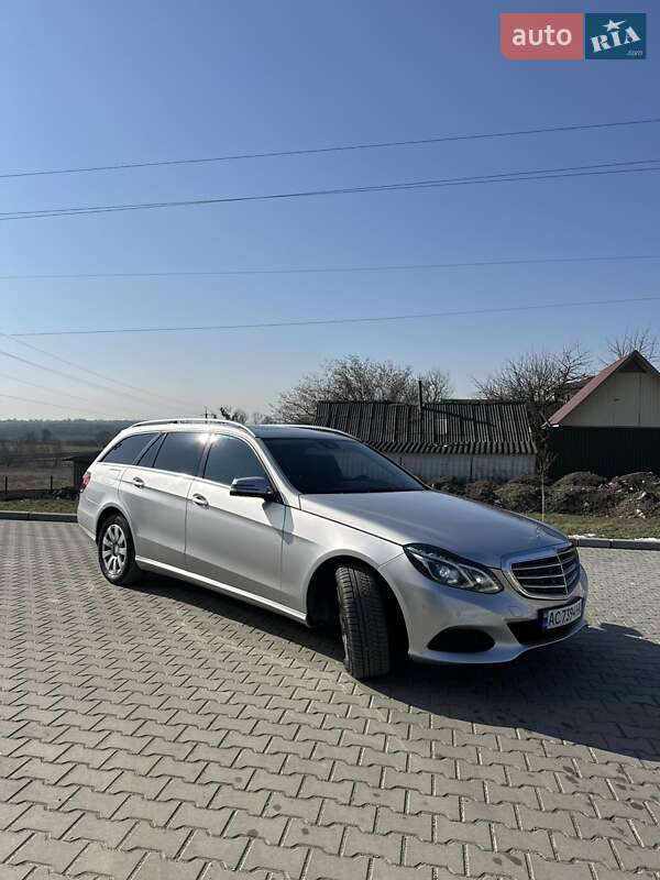 Універсал Mercedes-Benz E-Class 2016 в Шумську