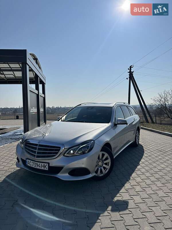 Універсал Mercedes-Benz E-Class 2016 в Шумську