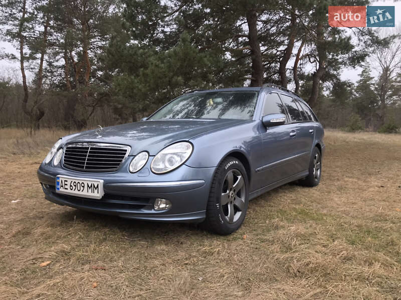 Универсал Mercedes-Benz E-Class 2004 в Днепре