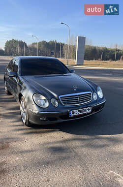 Седан Mercedes-Benz E-Class 2005 в Ковелі