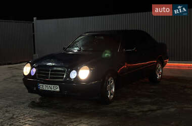 Седан Mercedes-Benz E-Class 1997 в Черновцах