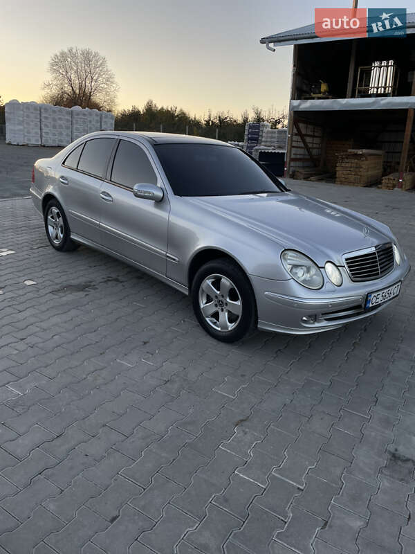 Седан Mercedes-Benz E-Class 2003 в Сокирянах