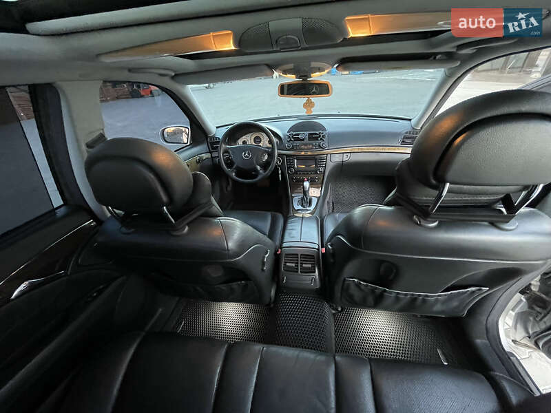 Седан Mercedes-Benz E-Class 2003 в Сокирянах