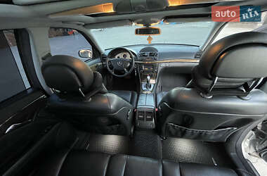 Седан Mercedes-Benz E-Class 2003 в 