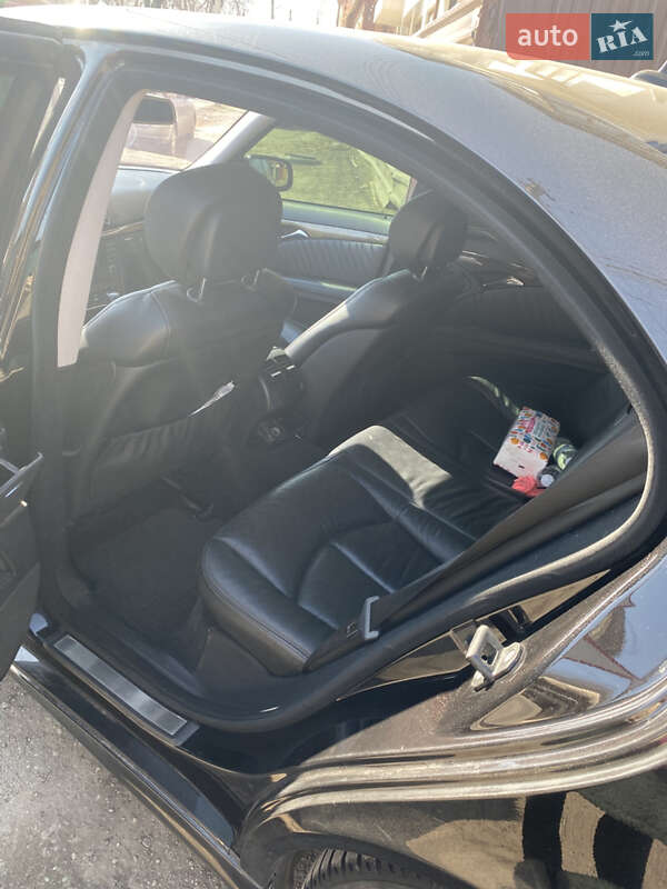 Седан Mercedes-Benz E-Class 2007 в Днепре