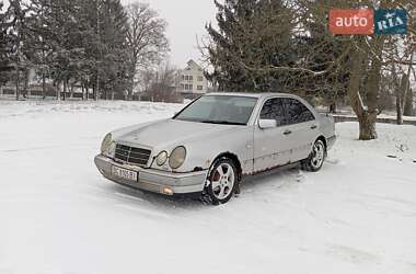 Седан Mercedes-Benz E-Class 1996 в Дубно