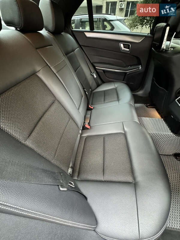 Седан Mercedes-Benz E-Class 2013 в Києві фото 8 Седан Mercedes-Benz E-Class 2013 в Києві