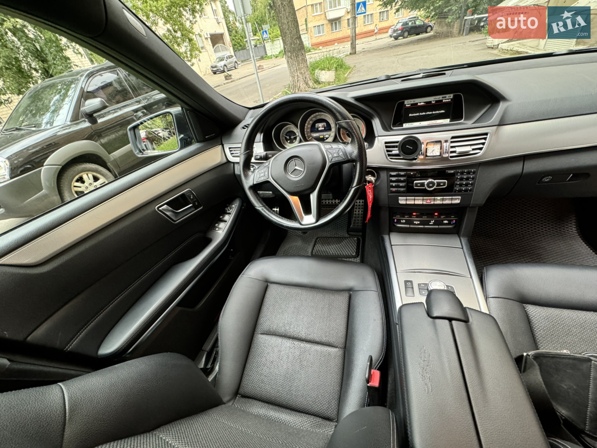 2013 Mercedes-Benz E-klasse - мініатюра 6