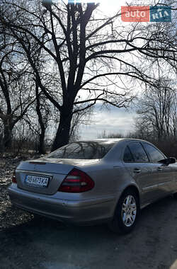 Седан Mercedes-Benz E-Class 2003 в Жмеринці