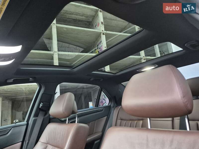 Седан Mercedes-Benz E-Class 2014 в Тернополе