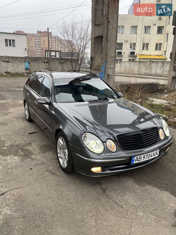 Универсал Mercedes-Benz E-Class 2004 в Виннице