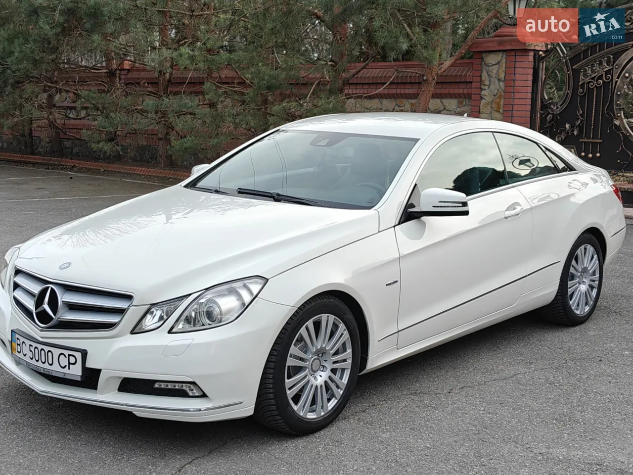 2010 Mercedes-Benz E-klasse - мініатюра 10