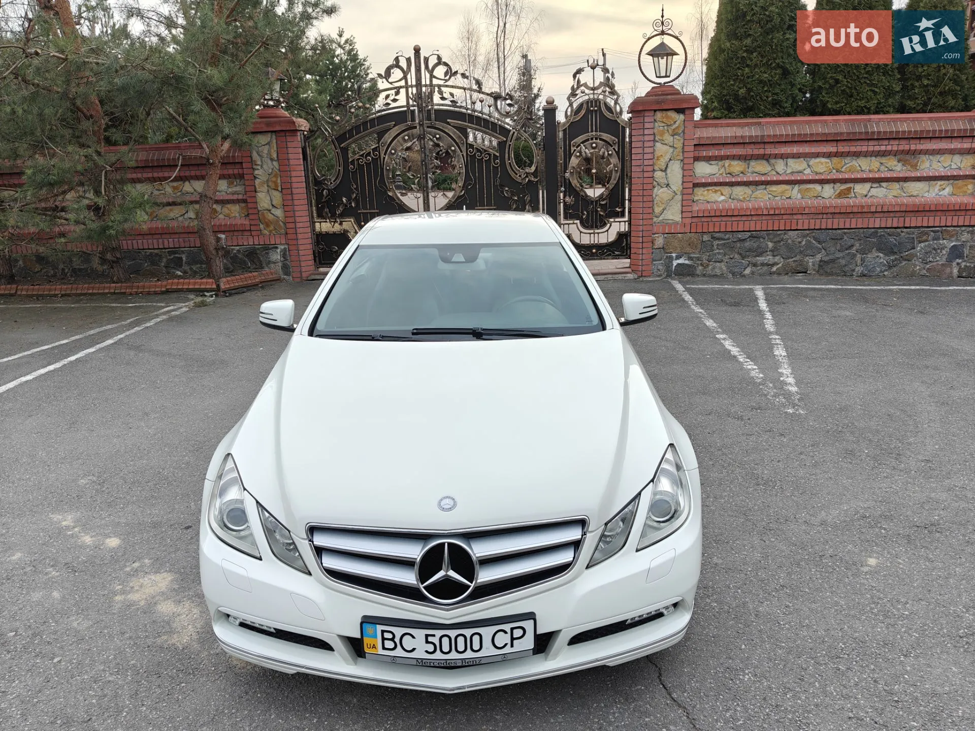 2010 Mercedes-Benz E-klasse - мініатюра 3