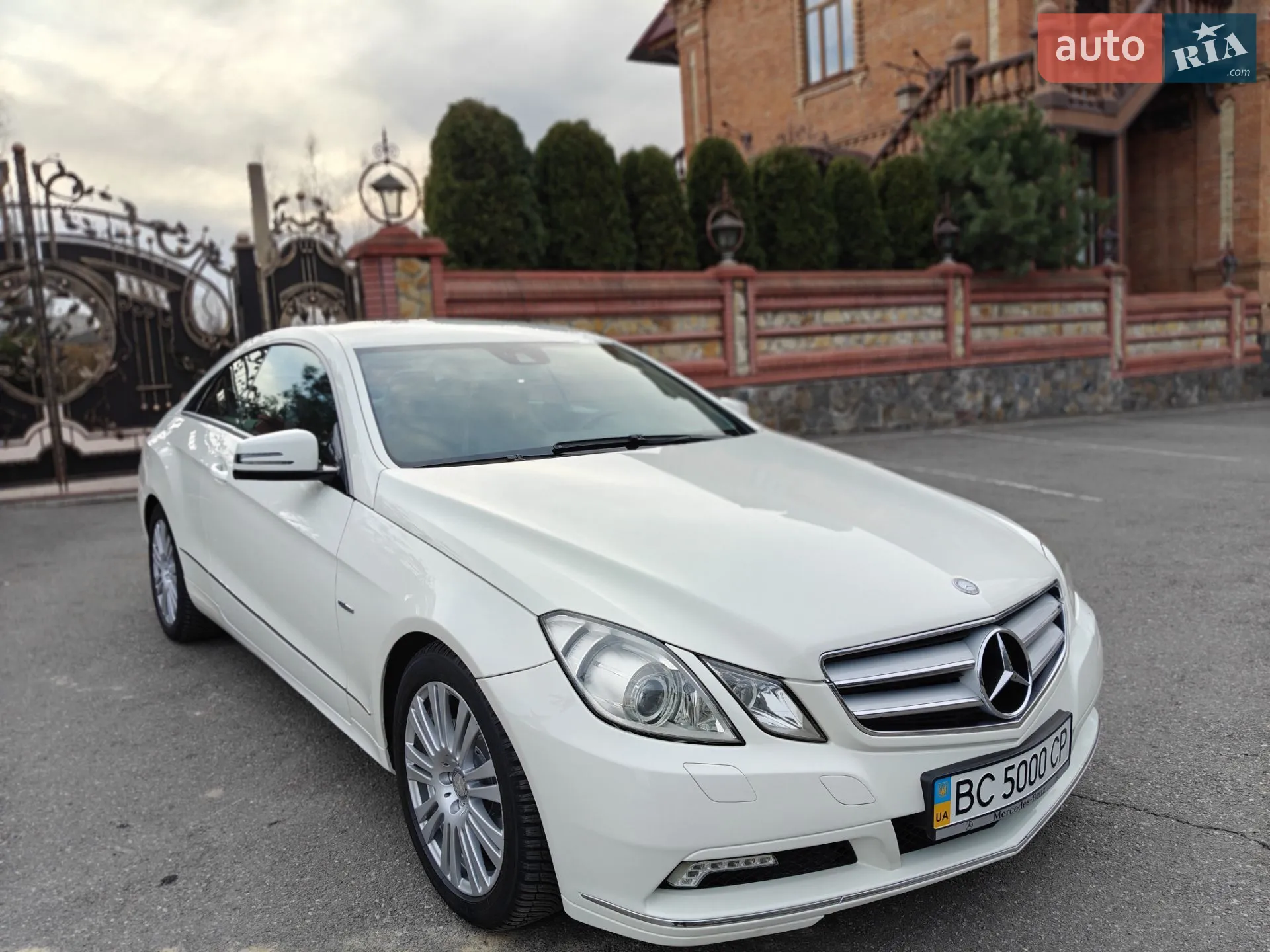 2010 Mercedes-Benz E-klasse - мініатюра 24