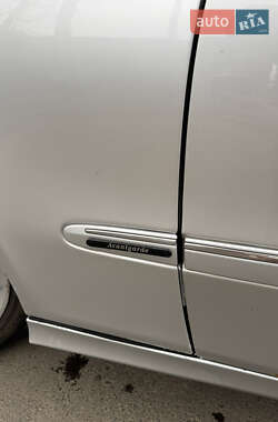 Седан Mercedes-Benz E-Class 2002 в 