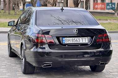 Седан Mercedes-Benz E-Class 2012 в 