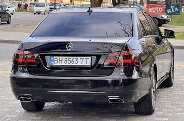 Седан Mercedes-Benz E-Class 2012 в 