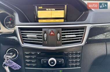 Седан Mercedes-Benz E-Class 2012 в 
