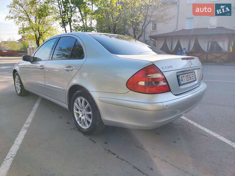 Седан Mercedes-Benz E-Class 2003 в Івано-Франківську