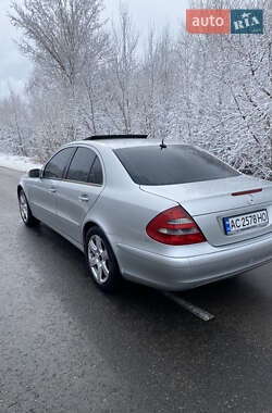 Седан Mercedes-Benz E-Class 2004 в Камені-Каширському